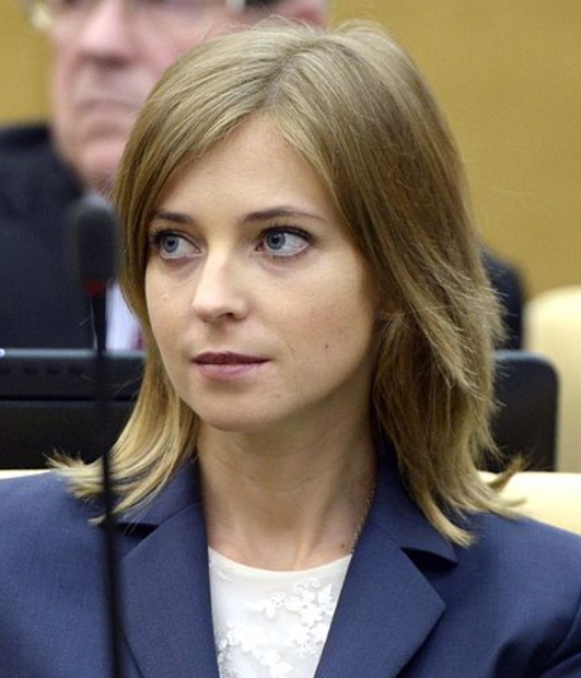 Поклонская появилась в эфире впервые за 1,5 года, поздравив крымчан с юбилеем Поклонская появилась в эфире впервые за 1,5 года, поздравив крымчан с юбилеем