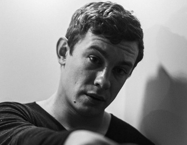 "МК" назвал условия, в которых будет отбывать наказание актер Никита Кологривый