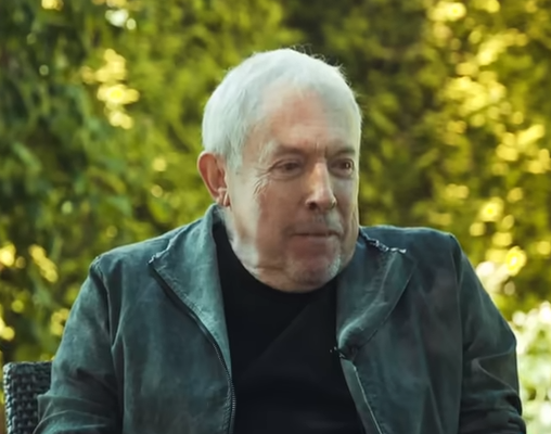 Музыкант Андрея Макаревича после 20 лет работы с ним ушел к Григорию Лепсу