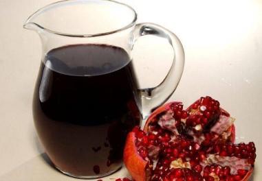 Медики назвали 6 продуктов, которые помогут очистить сосуды от холестерина