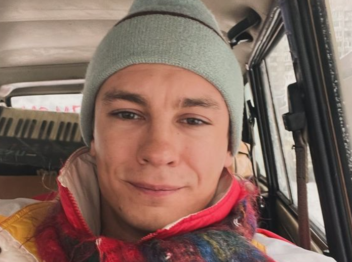 Никита Кологривый лишился роли Жириновского из-за инцидента в баре