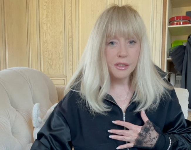 Алла Пугачёва спела о разлуке дуэтом с неизвестным мужчиной