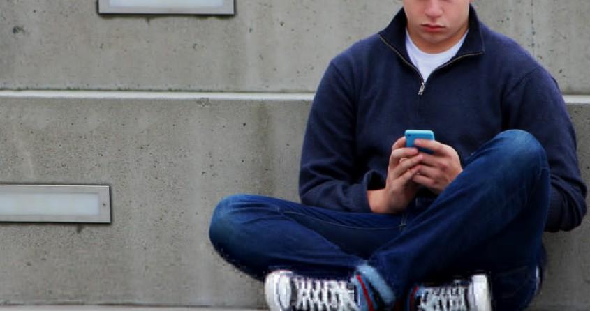 Вице-спикер Госдумы Кузнецова призвала защитить детей от деструктивной информации