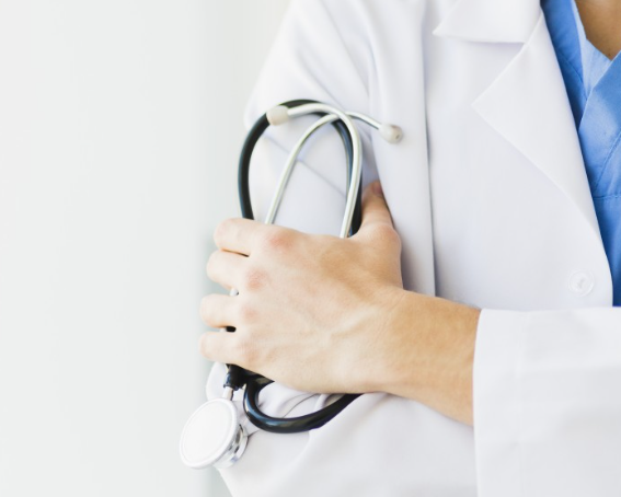 Дерматолог Хамед назвал способы уменьшить симптомы аллергии