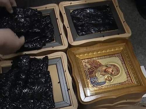 В ФСБ сообщили о попытке ввезти в РФ взрывчатку в иконах