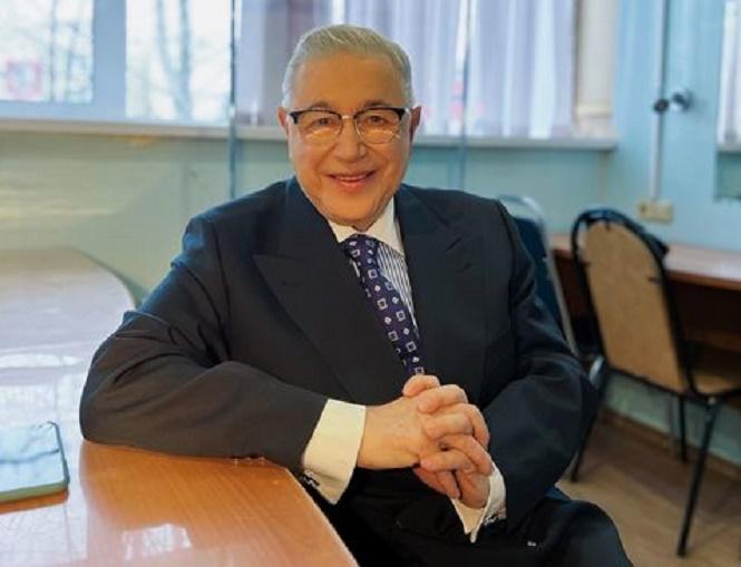 Лукинский объяснил, почему у Петросяна и Степаненко нет общих детей Лукинский объяснил, почему у Петросяна и Степаненко нет общих детей