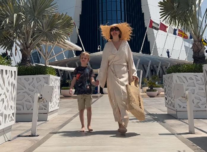 «Страсти» сообщили, сколько стоит отдых Собчак в Дубае «Страсти» сообщили, сколько стоит отдых Собчак в Дубае