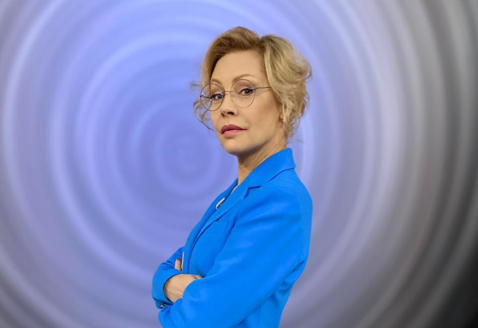 Сын звезды фильма «Водитель для Веры» Бабенко 2 года не общается с матерью