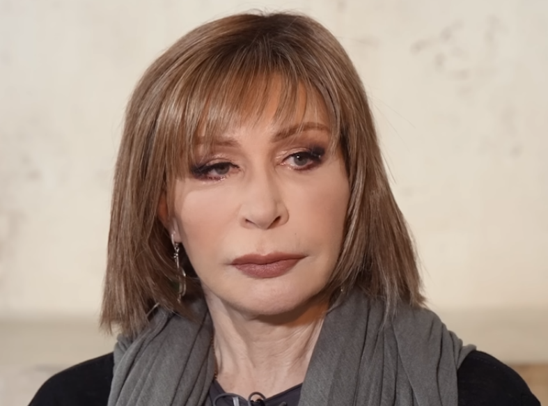 Невестка показала Татьяну Васильеву с лысой головой