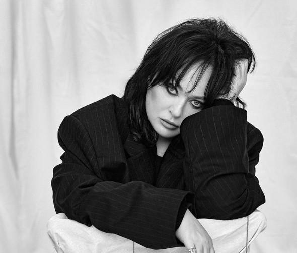 Лариса Гузеева после перелома полетела на гастроли в Ессентуки с инвалидной коляской Лариса Гузеева после перелома полетела на гастроли в Ессентуки с инвалидной коляской