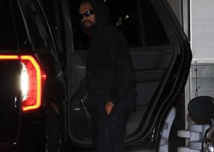 Модель Бьянка Цензори собралась родить от рэпера Канье Уэста