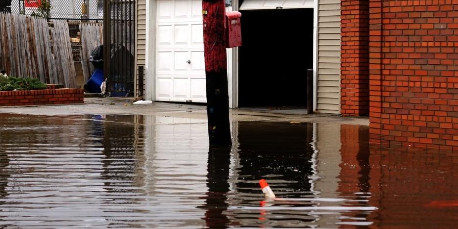 Курганский строитель рассказал, что поможет для борьбы с затоплением участка