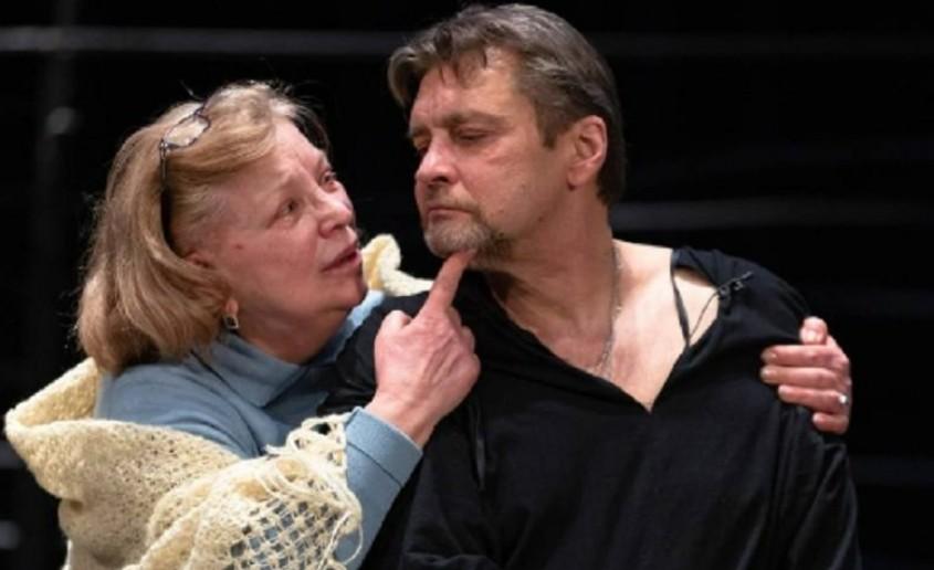 Актёр Александр Домогаров может завершить карьеру из-за разрушения позвоночника