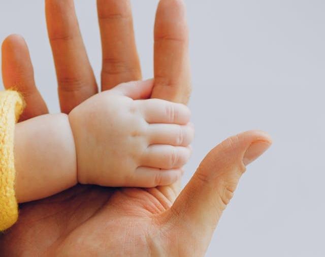 В «АиФ» перечислили требования к выбору фамилии ребёнка В «АиФ» перечислили требования к выбору фамилии ребёнка