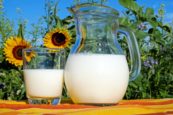 Врач Семирядов назвал самые вредные для женского здоровья продукты