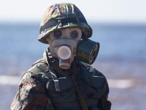 Под Артемовском ВСУ применили лампы с отравляющим веществом (ВИДЕО)