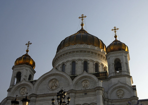 Священнослужители объяснили роль кадила в храмах Священнослужители объяснили роль кадила в храмах