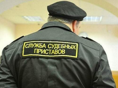 Кабмин одобрил право судебных приставов стрелять на поражение Кабмин одобрил право судебных приставов стрелять на поражение