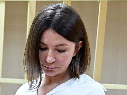 SHOT выяснил, как Блиновская проводит время в СИЗО