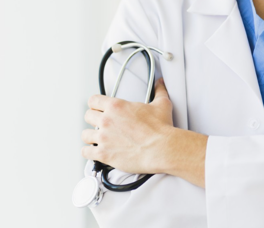 Врач Тутельян призвал не отказываться от хлеба из-за мифов о его вреде