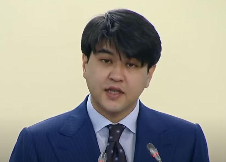 Первая жена экс-министра Бишимбаева назвала жизнь с ним адом Первая жена экс-министра Бишимбаева назвала жизнь с ним адом