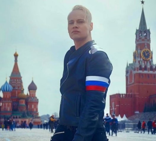 Критик Бабичев назвал SHAMAN и Анну Асти самыми высокооплачиваемыми артистами