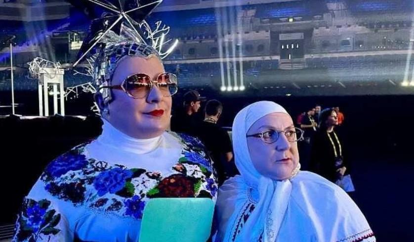 Андрей Данилко прервал молчание и поздравил коллегу с пополнением в семье