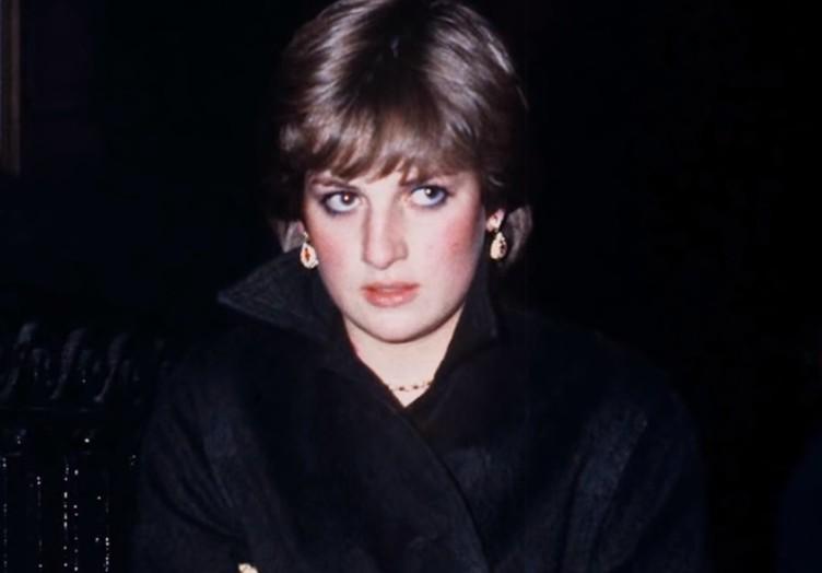 Стало известно, чем похожи судьбы принцессы Дианы и Грейс Келли Стало известно, чем похожи судьбы принцессы Дианы и Грейс Келли