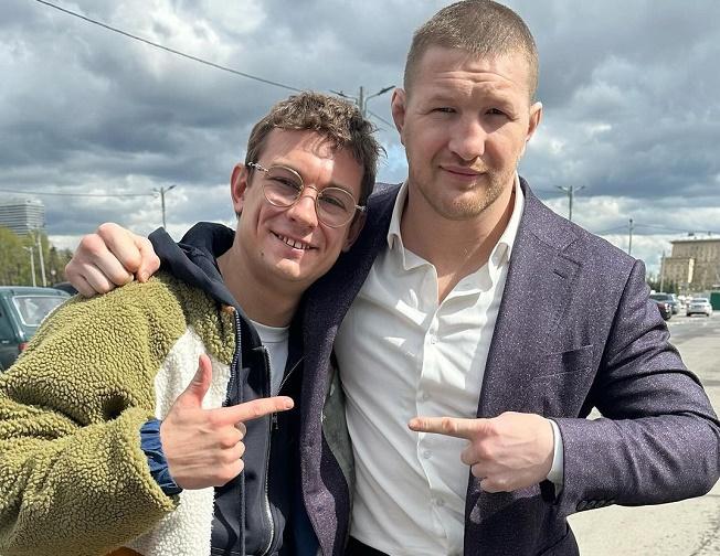 Кологривый пообещал показать новую версию себя после встречи с бойцом Минеевым