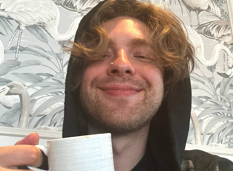 Егор Крид приобрел Tesla Cybertruck за 40 миллионов рублей Егор Крид приобрел Tesla Cybertruck за 40 миллионов рублей