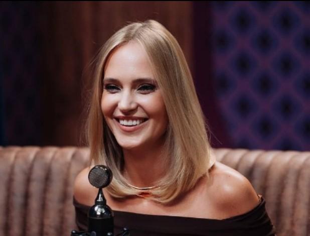 Mash: певица Глюк'oZa не желает отдавать Фадееву свой сценический псевдоним