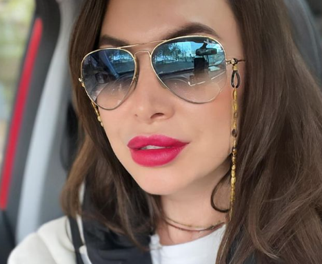 Наталья Фриске снялась в постели после пластической операции Наталья Фриске снялась в постели после пластической операции