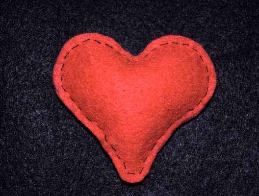 Американские ученые научили «умные» часы предсказывать мерцательную аритмию