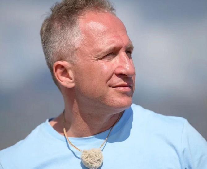 Оскар Кучера высоко оценил кавер Надежды Бабкиной на хит Инстасамки