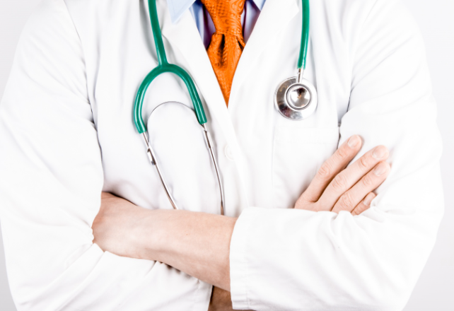 Тренер Бахтурина посоветовала делать зарядку при утренних отеках