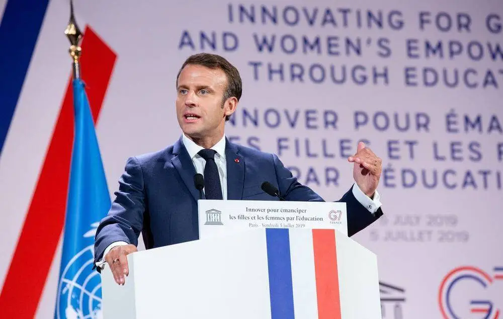 «Если попросит Киев»: Макрон подтвердил намерение ввести французские войска на Украину в случае прорыва фронта