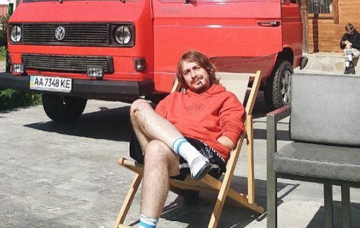 Комик Детков из «Что было дальше» переехал жить в Лондон