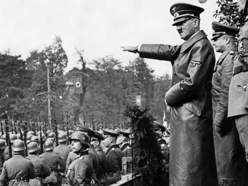 ФСБ: Гитлер хотел вместе с США воевать против СССР