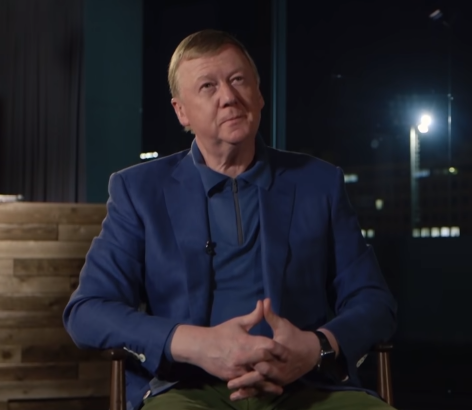 Депутат Хамзаев обратился в Минюст с просьбой признать Чубайса иноагентом