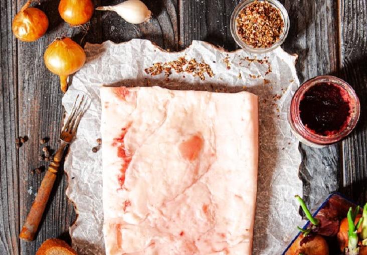 Доктор Мясников объяснил, почему сало можно есть каждый день