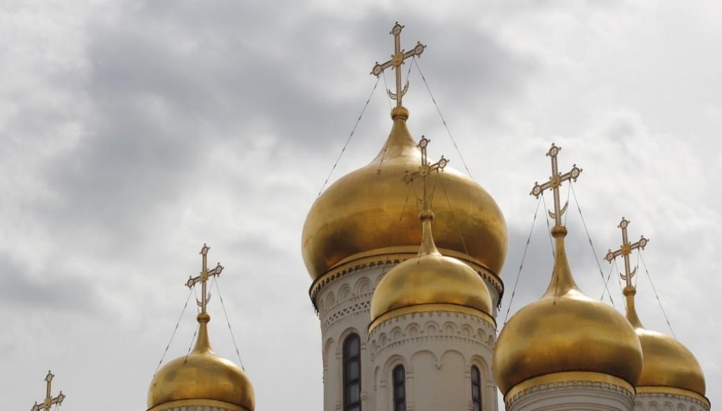 Батюшка Снегирев объяснил, что обязаны делать крестные родители