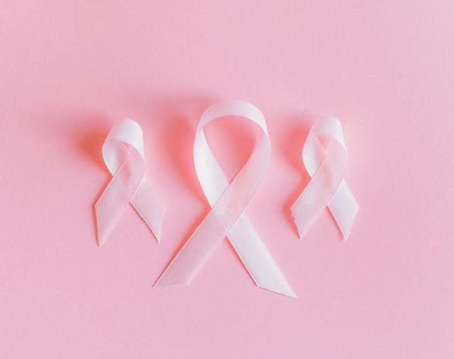 Онколог Магомедова предупредила о возможности передачи рака по наследству