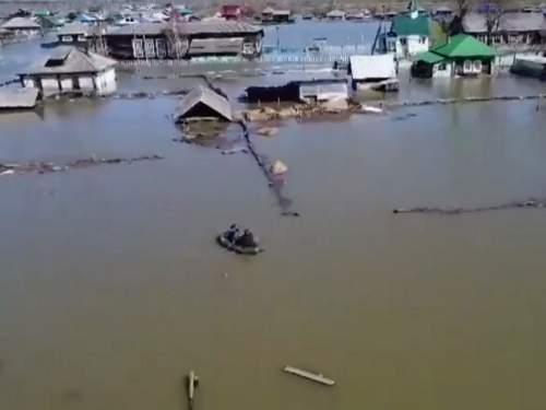 В Омске уволен чиновник, назвавший «клоунами» пострадавших от паводка (ФОТО)