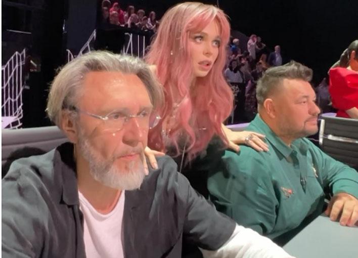 Экс-участник «Новой Фабрики звезд» Евтушенко раскрыл изнанку работы со Шнуровым