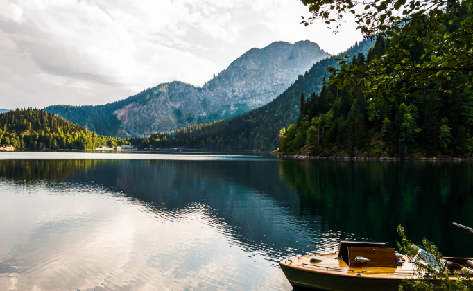 В АТОР рассказали, куда дешевле всего поехать на море в конце мая