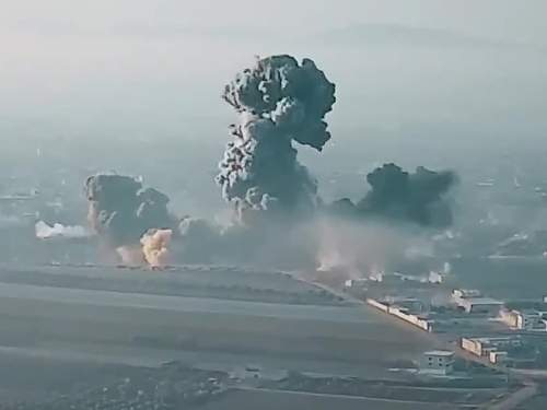 СМИ: ВКС РФ впервые сбросили ФАБ  3000 на позиции ВСУ в районе Липцов