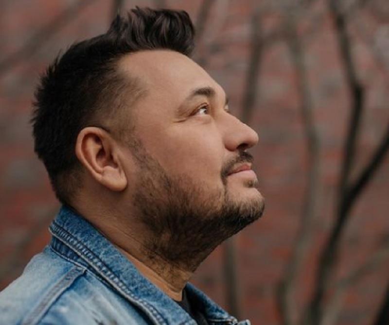 Стала известна история любви семьи Жуковых