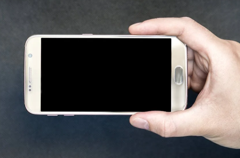 Эксперты развеяли миф о «радиоактивности» современных смартфонов Эксперты развеяли миф о «радиоактивности» современных смартфонов