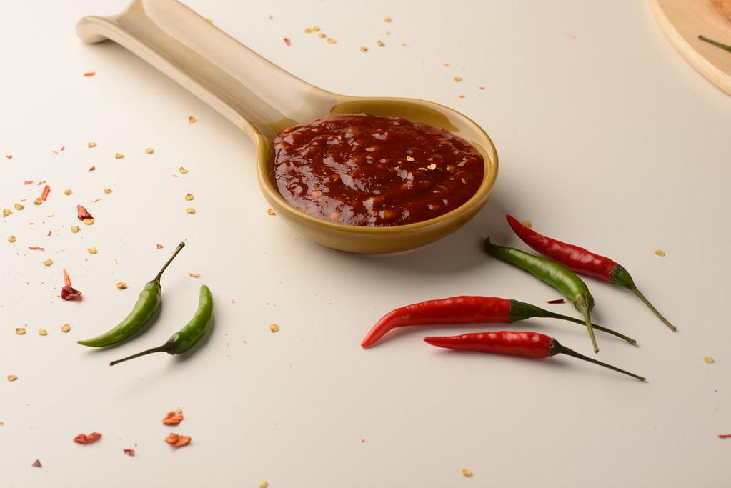 Терапевт Асанов рекомендовал есть острый перец и мяту в жару для охлаждения тела