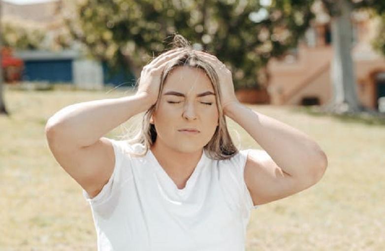 Daily Mail: Громоподобная головная боль может сигнализировать о кровоизлиянии Daily Mail: Громоподобная головная боль может сигнализировать о кровоизлиянии